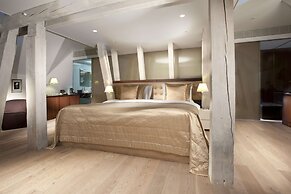 Hotel Kings Court
