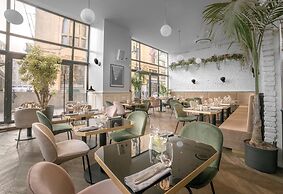 Hotel Kings Court