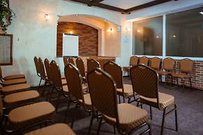 Gloria Hotel - Chelyabinsk