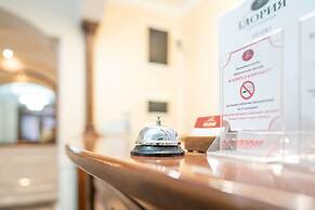 Gloria Hotel - Chelyabinsk