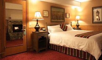 Saddleback Inn