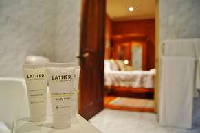 Adelaide Heritage Cottages & Apartments