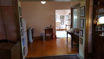 Adelaide Heritage Cottages & Apartments