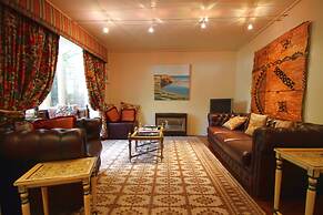 Adelaide Heritage Cottages & Apartments