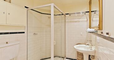 Adelaide Heritage Cottages & Apartments