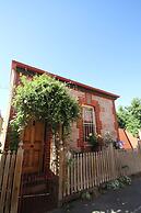 Adelaide Heritage Cottages & Apartments