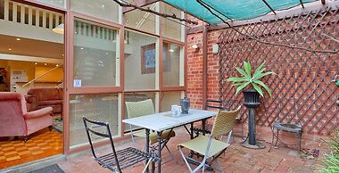 Adelaide Heritage Cottages & Apartments