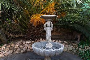 Adelaide Heritage Cottages & Apartments