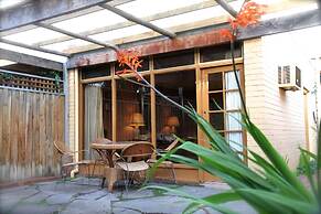 Adelaide Heritage Cottages & Apartments