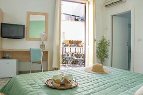 Actinia Accomodation