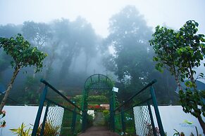 Misty Mountain Resort