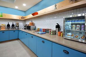 Country Inn & Suites by Radisson, Asheville West near Biltmore