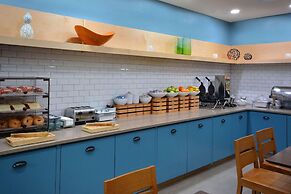 Country Inn & Suites by Radisson, Asheville West near Biltmore