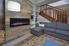 Country Inn & Suites by Radisson, Asheville West near Biltmore