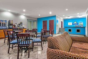 Days Inn & Suites by Wyndham Cabot