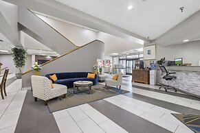 Crossroads Hotel at Huron Event Center