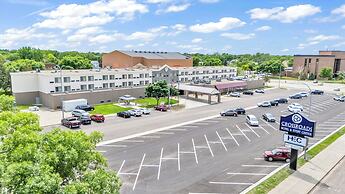 Crossroads Hotel at Huron Event Center