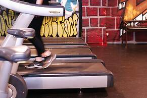 Home Hotel Folketeateret