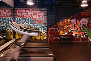 Home Hotel Folketeateret