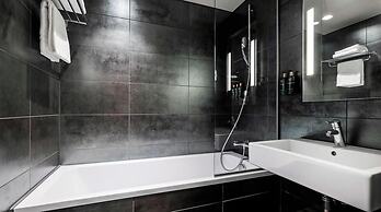 Home Hotel Folketeateret