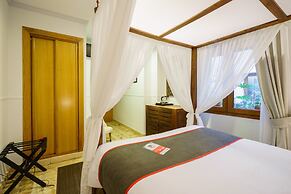 Hotel Boutique Reina Mora