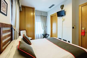 Hotel Boutique Reina Mora