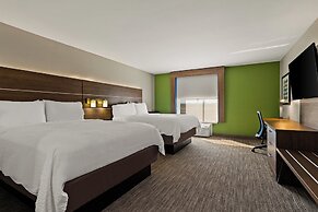 Holiday Inn Express Hotel & Suites Okmulgee by IHG