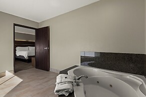 Holiday Inn Express Hotel & Suites Okmulgee by IHG