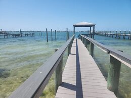 Paradise Cove at Lemon Bay