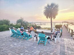 Paradise Cove at Lemon Bay