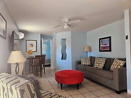 Paradise Cove at Lemon Bay