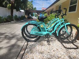 Paradise Cove at Lemon Bay