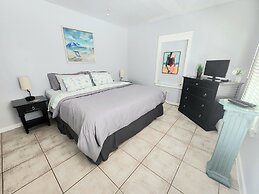 Paradise Cove at Lemon Bay