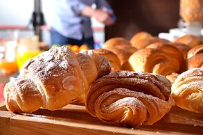 Browns Boutique Hotel