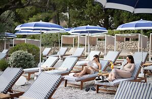 Bluesun Hotel Maestral