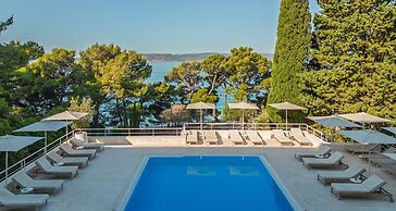 Bluesun Hotel Maestral