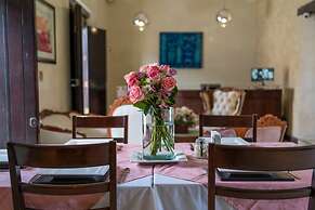Casa de las Flores Hotel