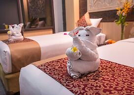 Nugraha Lovina Seaview Resort & Spa