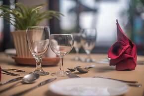 Nugraha Lovina Seaview Resort & Spa