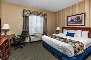Redwood Inn & Suites - Grande Prairie