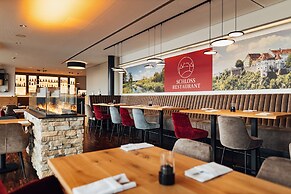 Schlosshotel Hellenstein