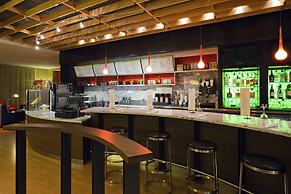 Courtyard by Marriott Indianapolis Downtown