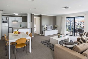 Oaks Gold Coast Calypso Plaza Suites