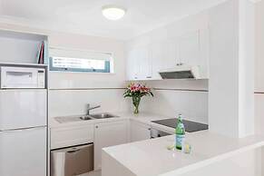 Oaks Gold Coast Calypso Plaza Suites