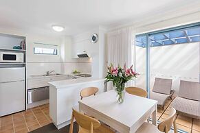 Oaks Gold Coast Calypso Plaza Suites