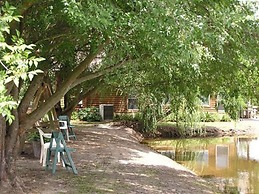 Shalom House Bed and Breakfast