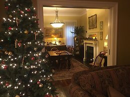 Bayberry House Bed & Breakfast