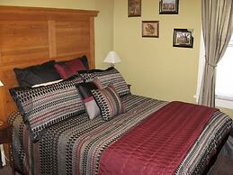 Bayberry House Bed & Breakfast