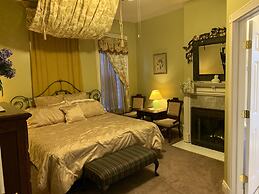 Bayberry House Bed & Breakfast