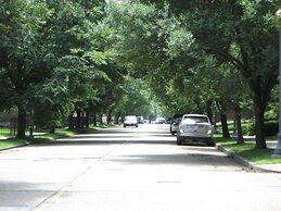 Bayberry House Bed & Breakfast